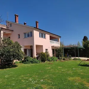 appartamento-da-vjeri.pula-hotels.org/
